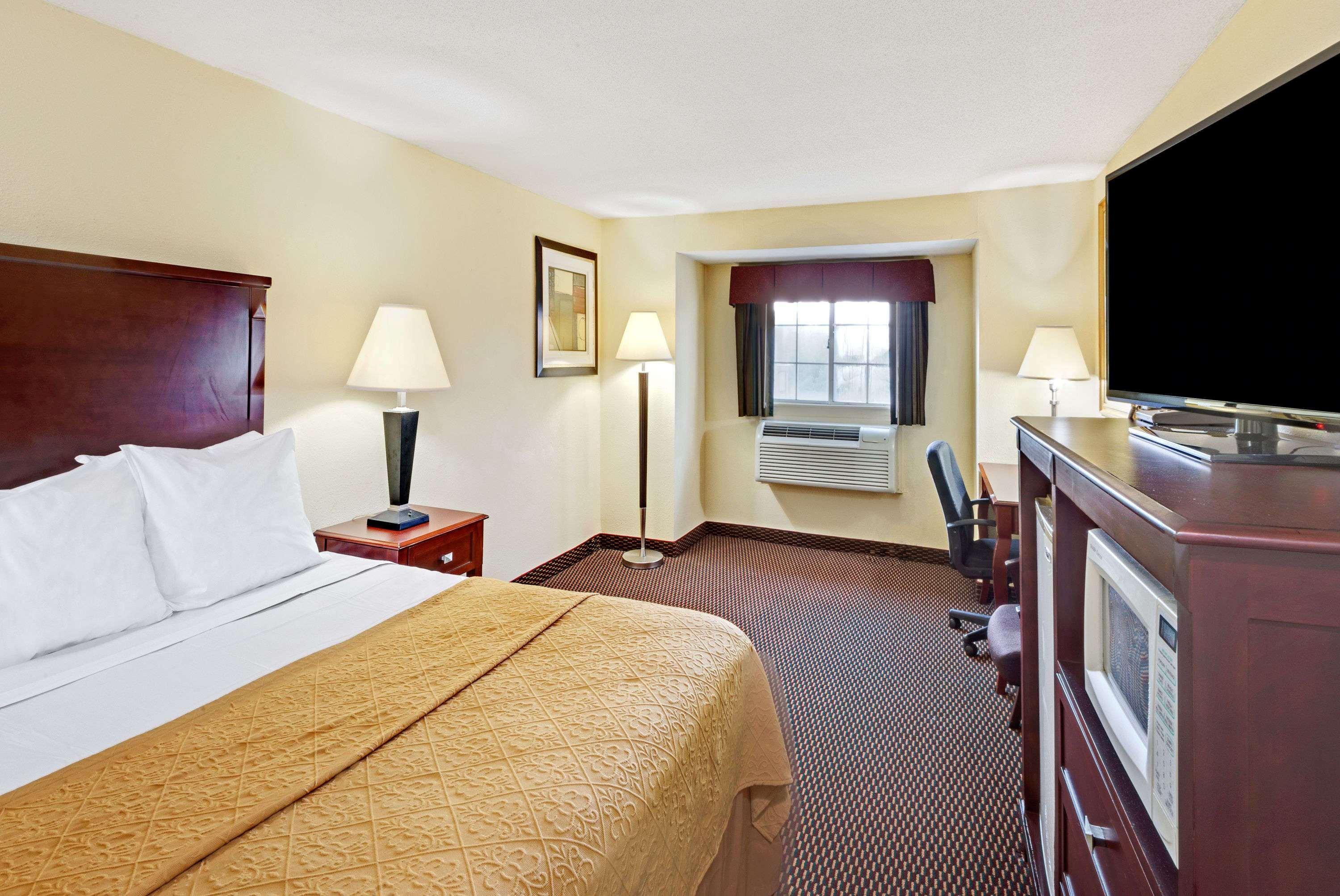 รามาดา บาย วินด์แฮม คิตเทอรี Hotel ภายนอก รูปภาพ