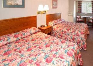 รามาดา บาย วินด์แฮม คิตเทอรี Hotel ภายนอก รูปภาพ